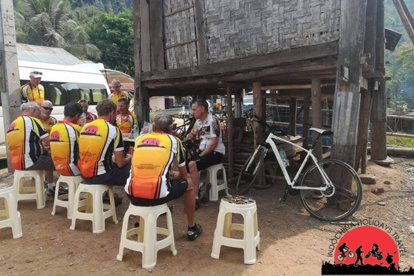 Pakse Cycling To Cambodia Border - 6 Days
