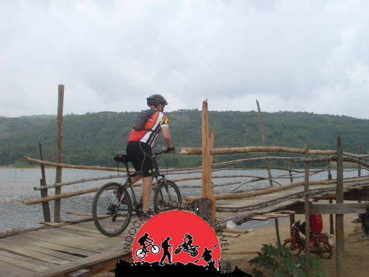 Hanoi Biking To Luang Prabang – 13 days 1