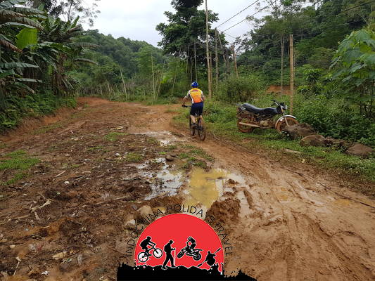 Northern Laos Biking Loop Tour – 5 Days 1