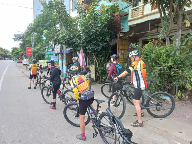 15 Days Cycling from Luang Prabang to Hanoi