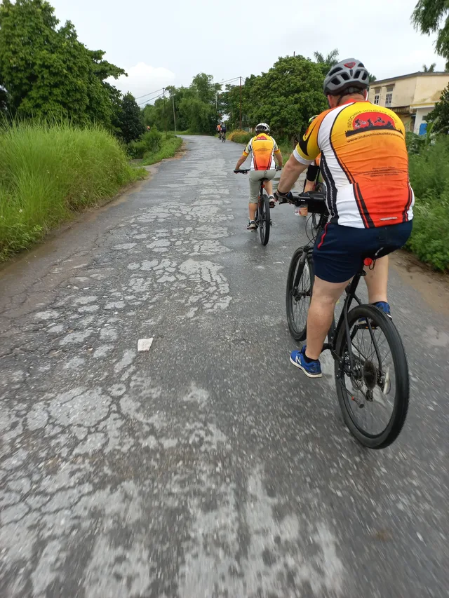 13 Days Cycling From Vientiane To The Southern Parts 2