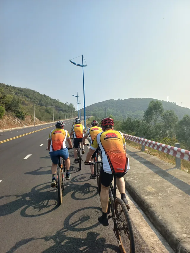 8 Days Cycling in Pakse 4