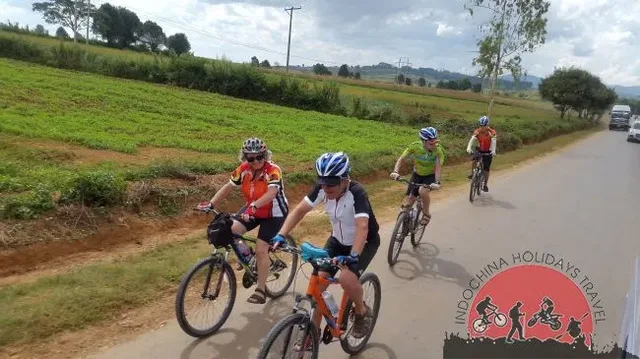Biking Around Luang Prabang – 2 days 3