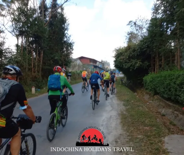 Luang Prabang Cycling To Vientiane – 6 Days 4