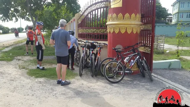 Phnom Penh Cycling Ho Chi Minh City - 5 Days 1